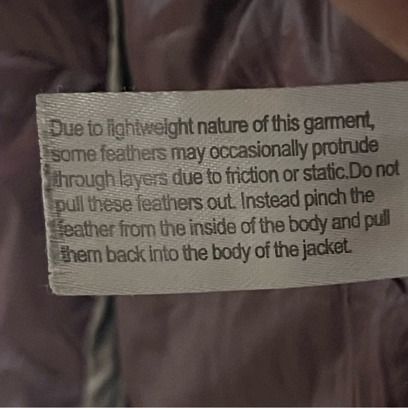 Calvin Klein Puffer Jacket Women's Sm Premium Down Packable Quilted Red Full Zip - Picture 8 of 14